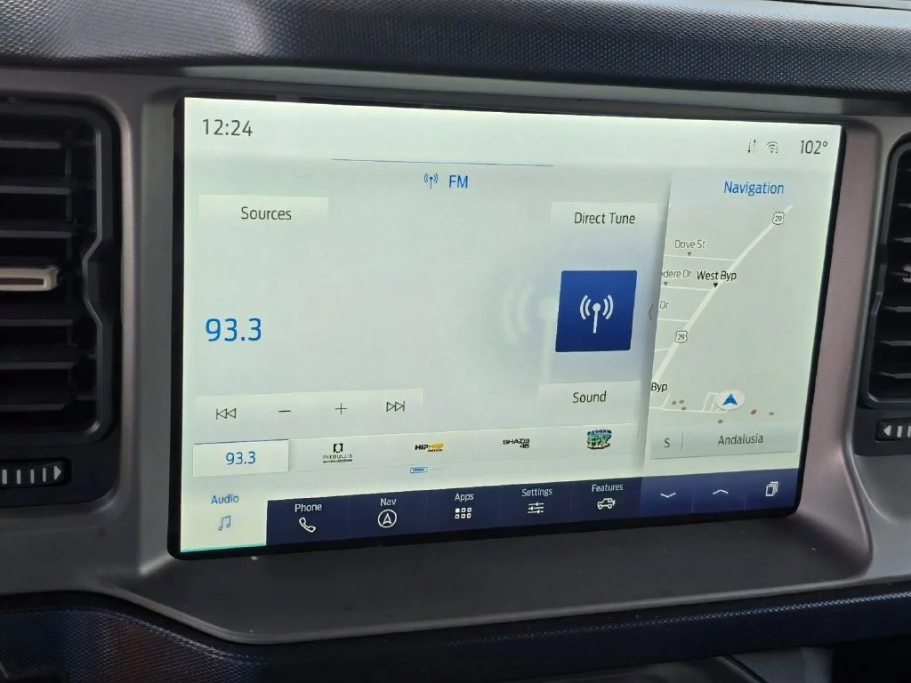 Used 2023 Cactus Gray Ford Base image 22