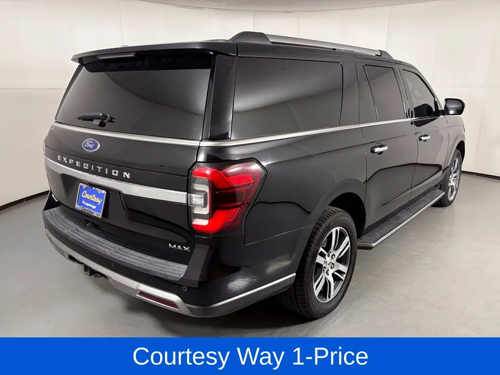 Used 2022 Black Ford Limited image 11