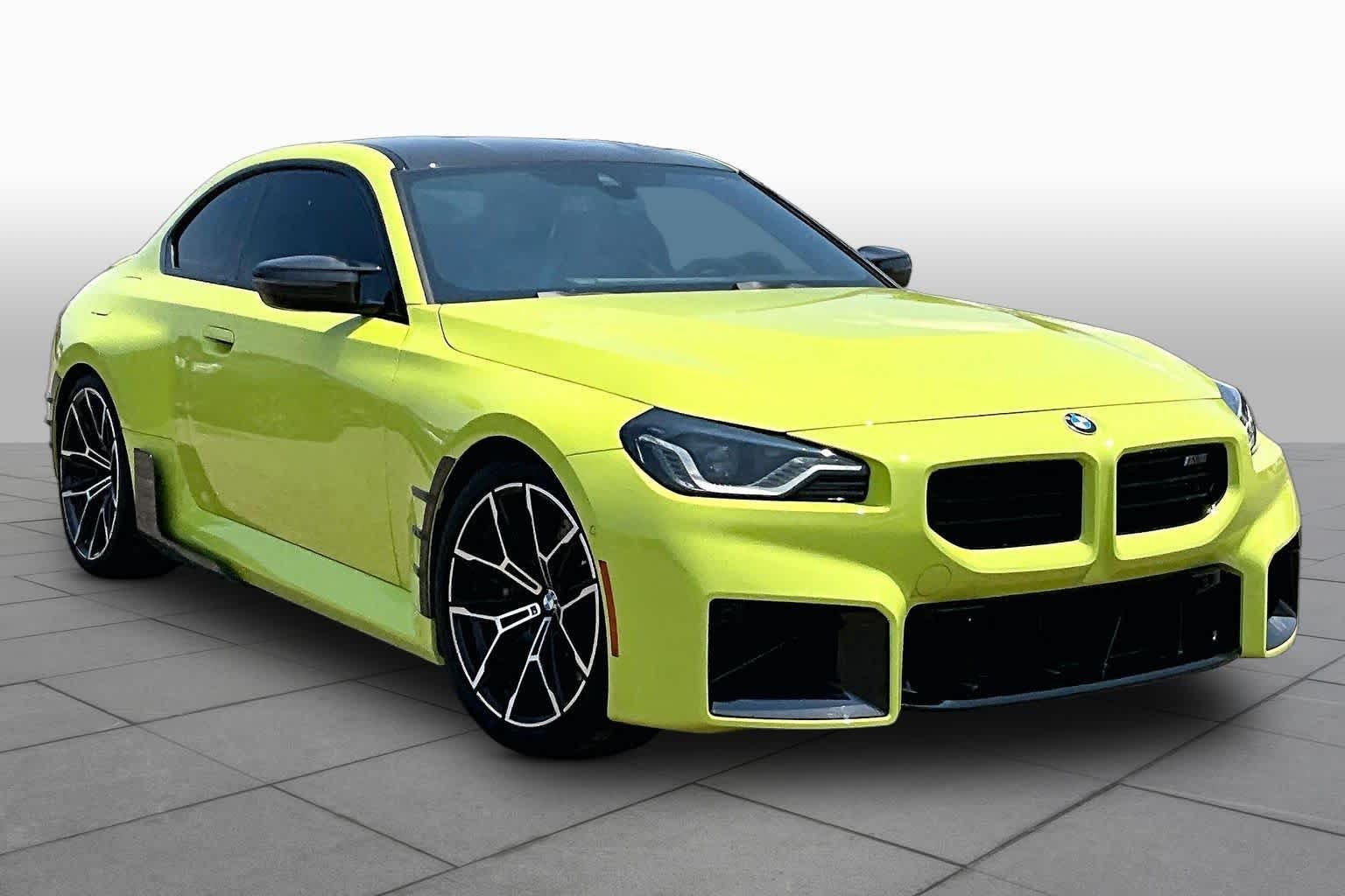 Used 2026 Sao Paulo Yellow BMW  image 19