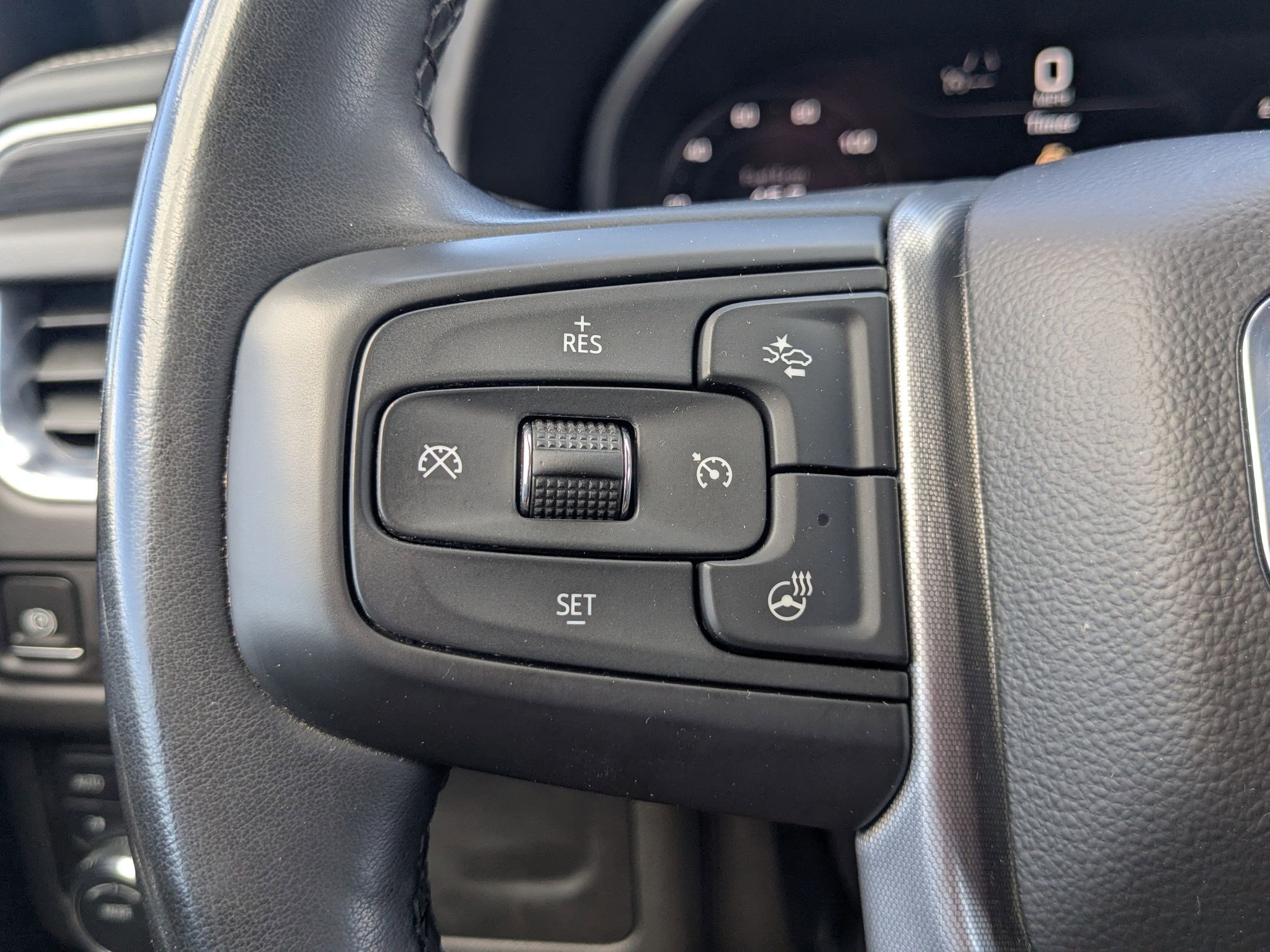 Used 2023 Sterling Metallic GMC SLT image 18