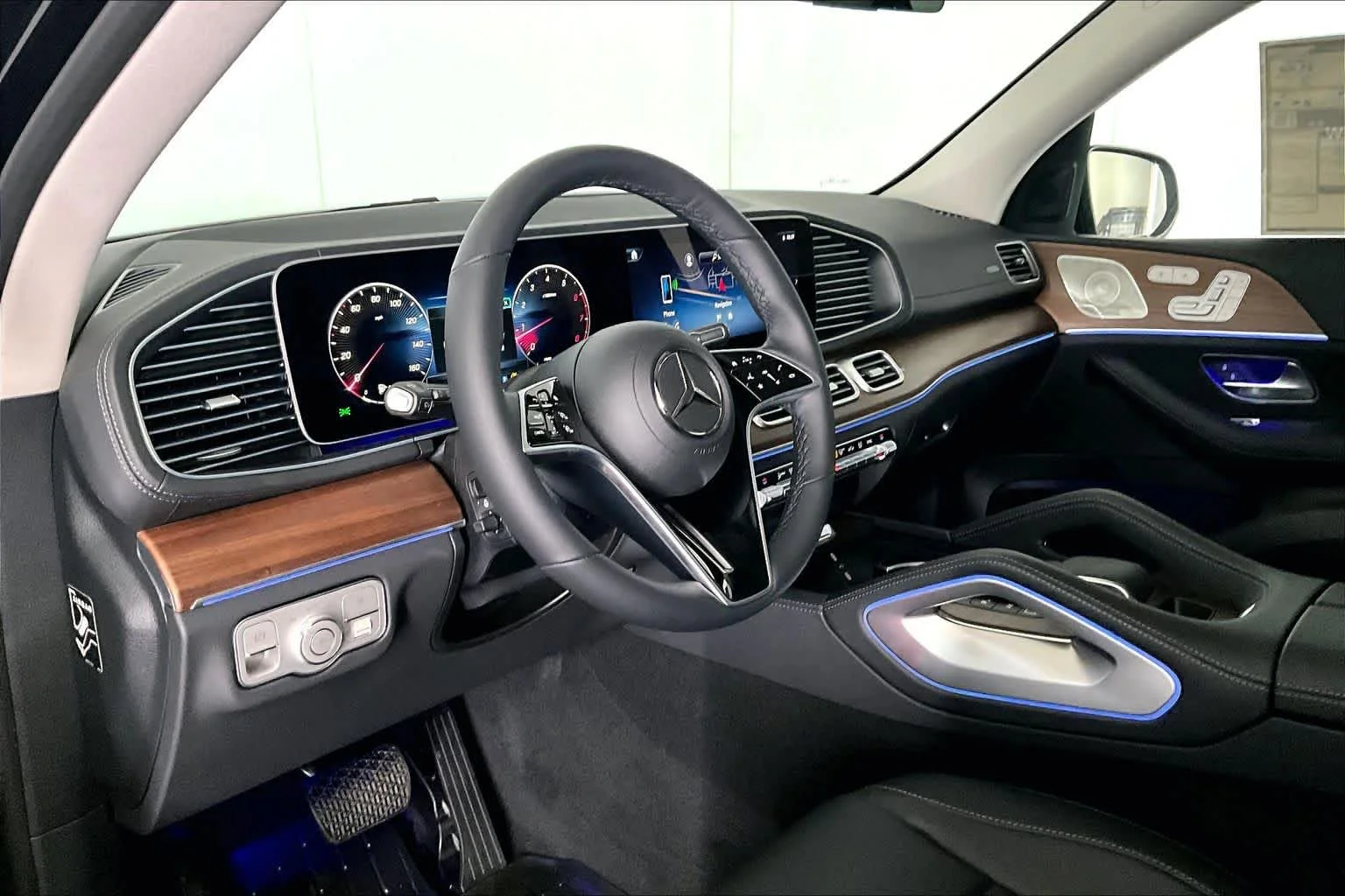 New 2026 Obsidian Black Metallic Mercedes-Benz GLE 350 image 10