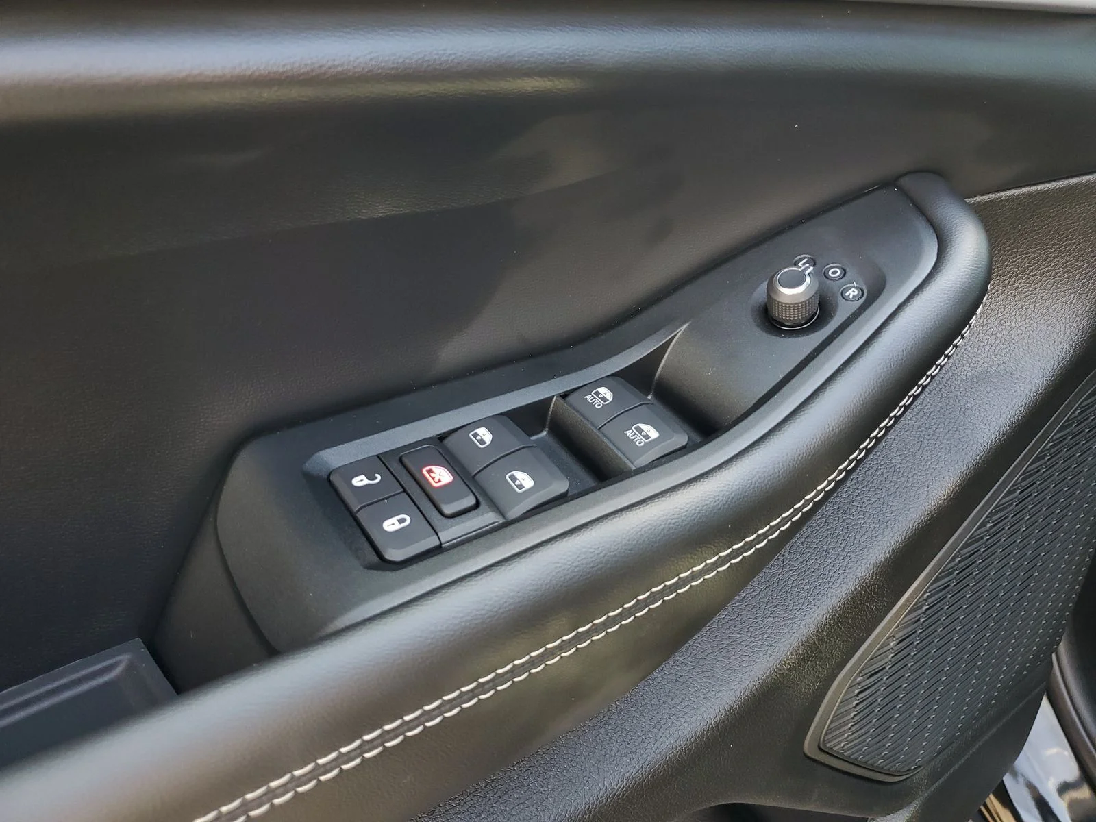 Used 2025 Black Jeep Limited image 20