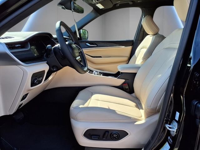 2025 Jeep Grand Cherokee L Limited - Photo 13
