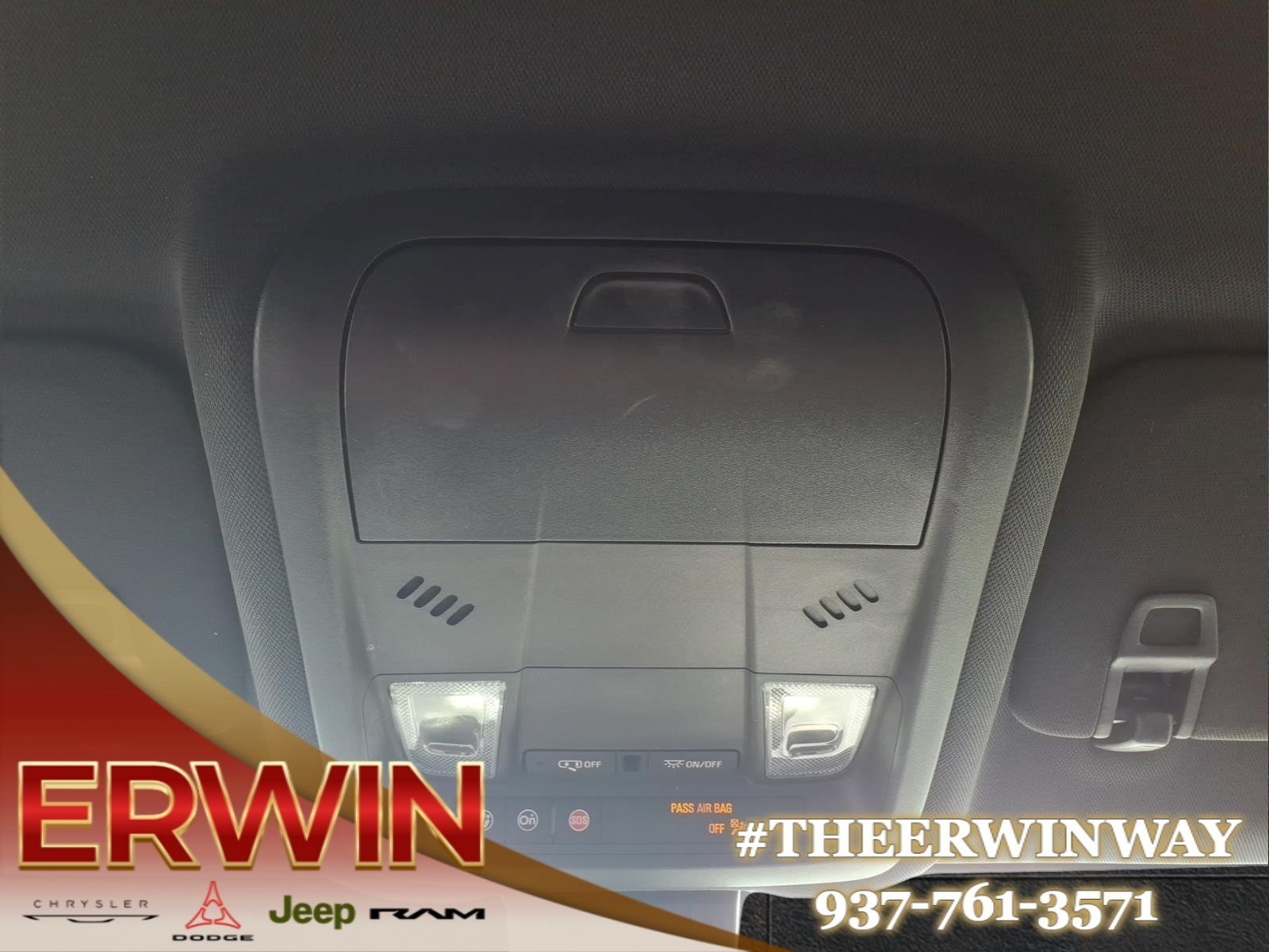 Used 2022 Silv Chevrolet RS image 22