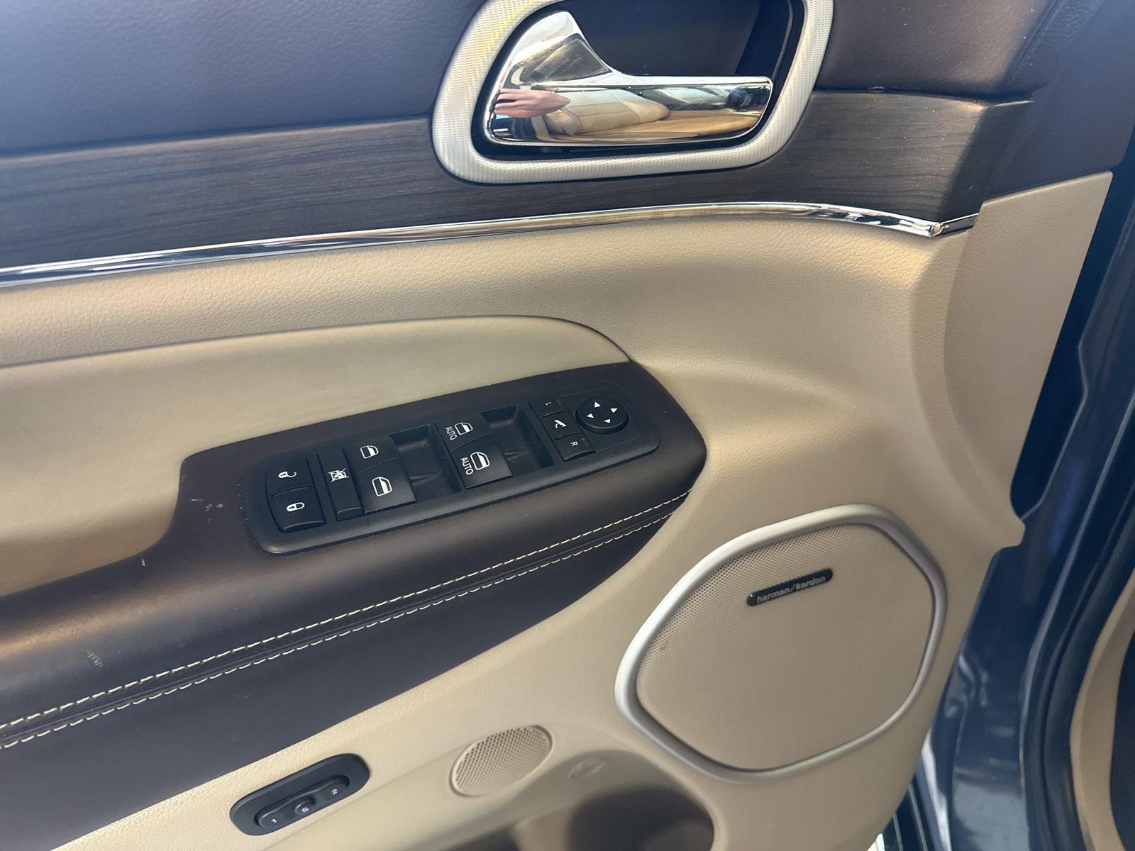 Used 2020 Blue Jeep Summit image 19