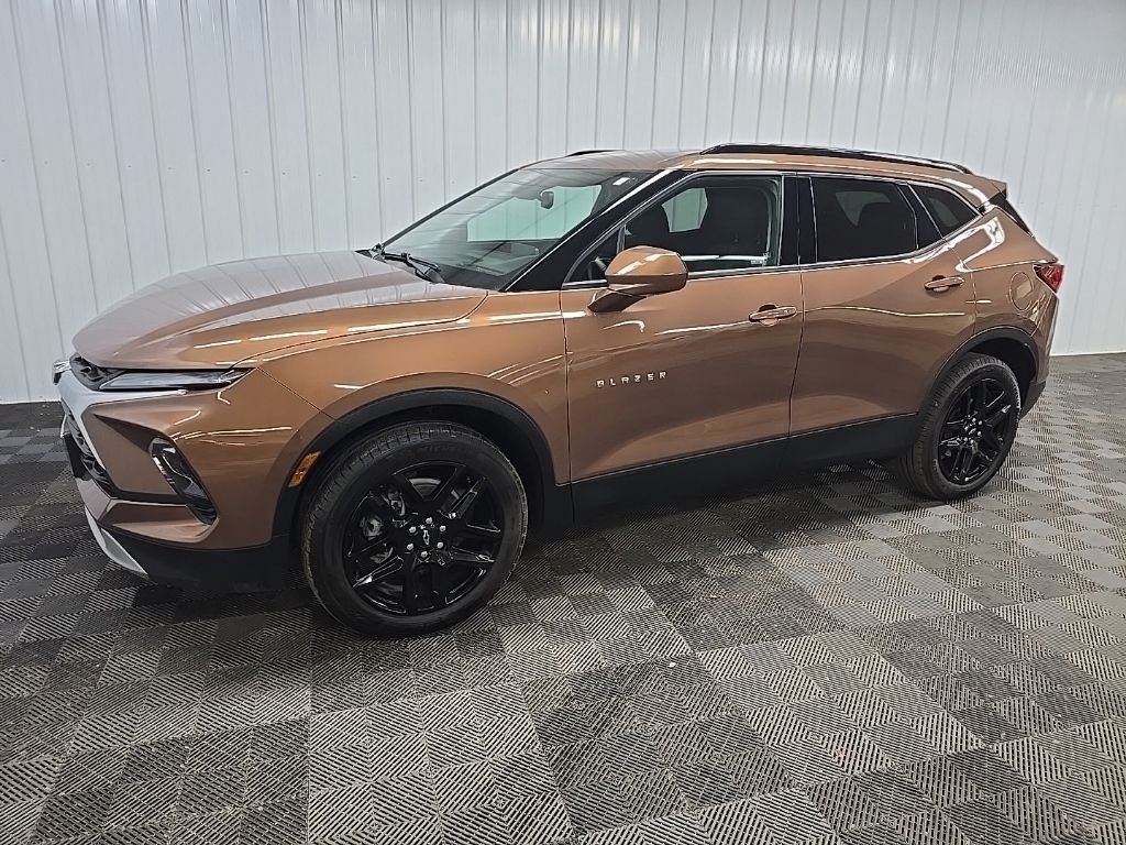 Used 2023 Bronze Metallic Chevrolet LT image 6