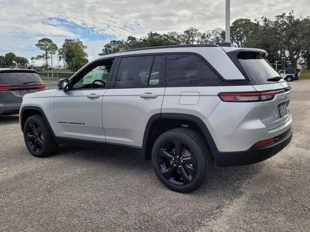 2025 Jeep Grand Cherokee Limited - Photo 5
