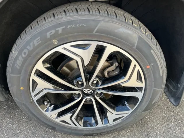 Used 2020 Twilight Black Hyundai SEL image 14