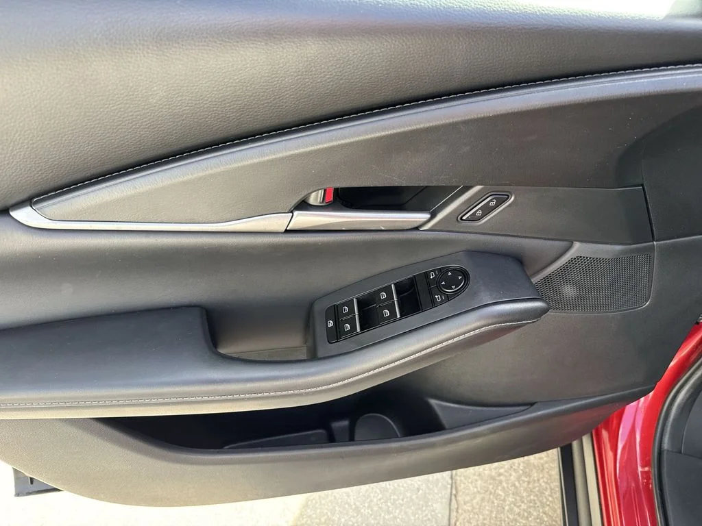 Used 2023 Red Crystal Mazda 2.5 S Select Package image 40