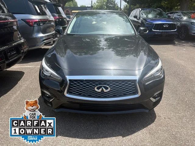 2023 INFINITI Q50 LUXE