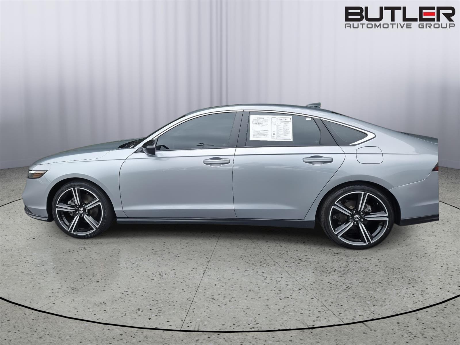 Used 2024 Solar Silver Metallic Honda Sport image 9