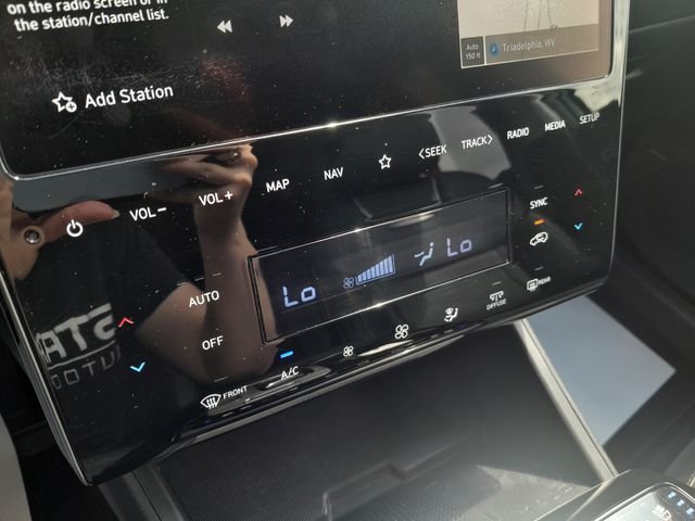 Used 2023 Gray Hyundai Limited image 24