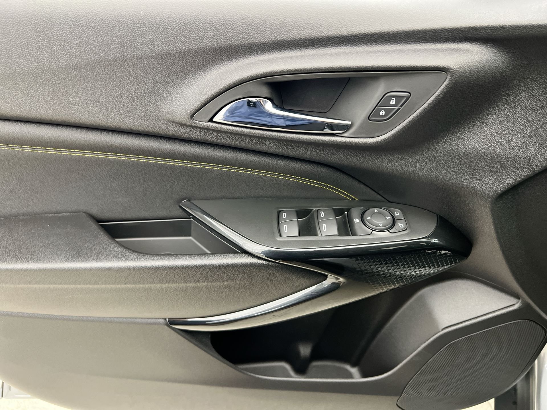 2026 Chevrolet Trax LT - Photo 64