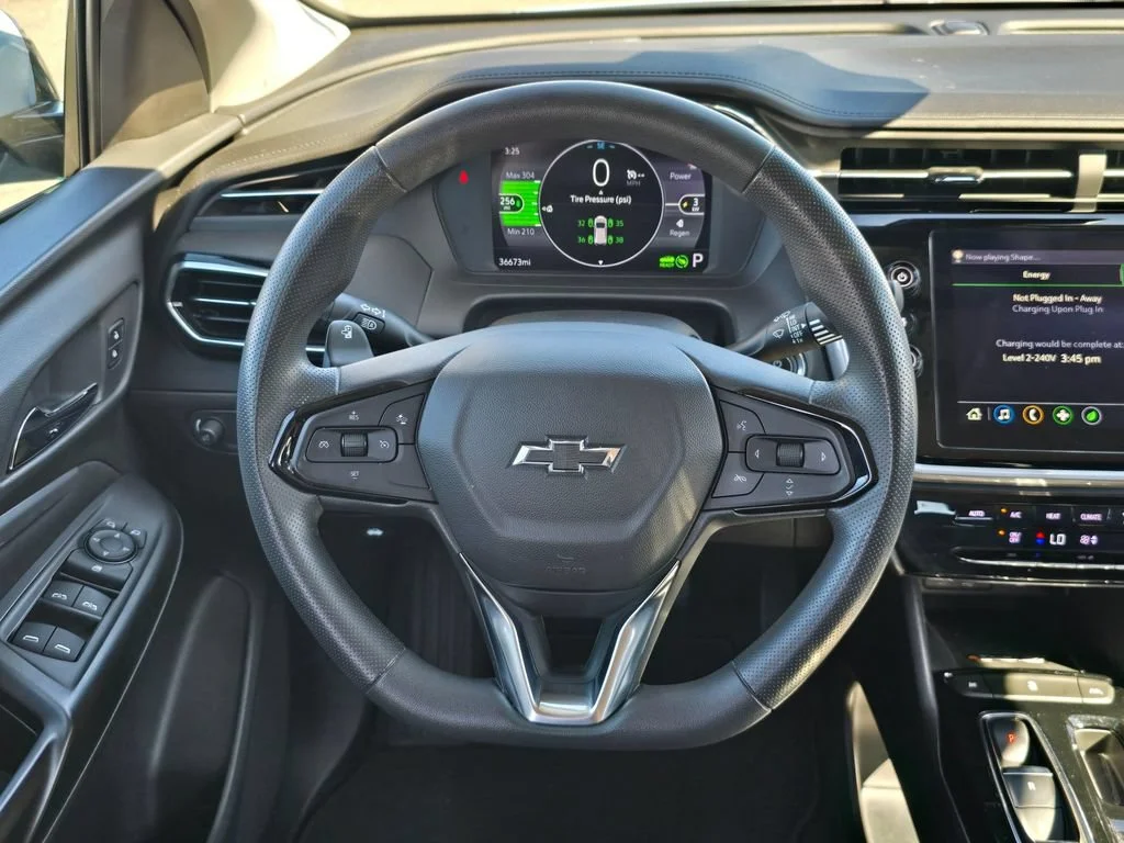 Used 2022 ICE BLUE METALLIC Chevrolet LT image 18