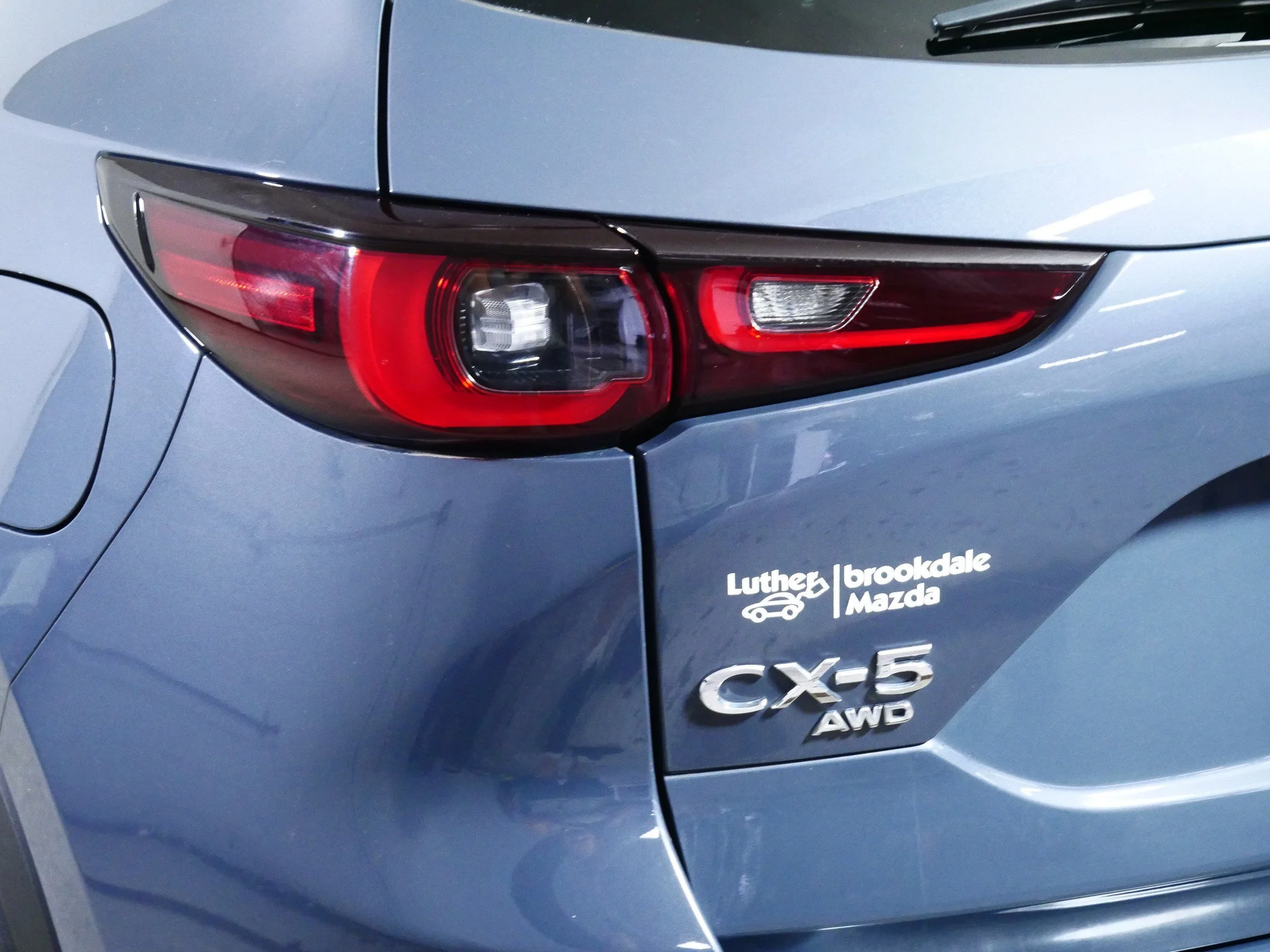Used 2025 Polymetal Gray Metallic Mazda 2.5 S Carbon Edition image 17