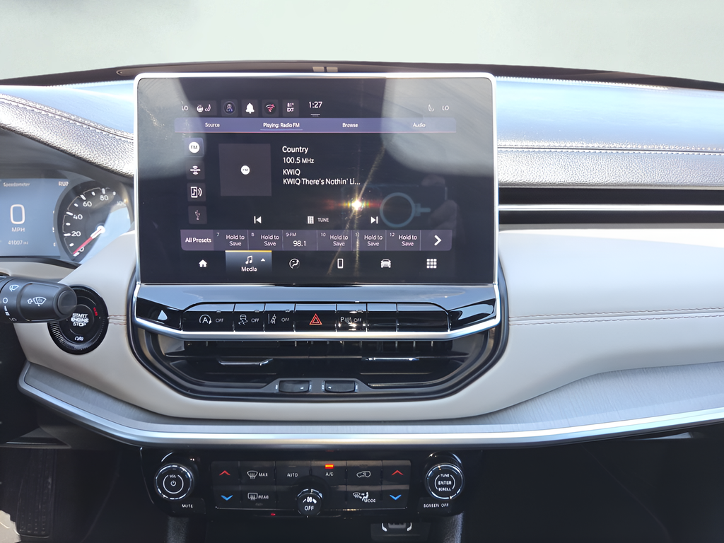 2025 Jeep Compass Limited - Photo 17