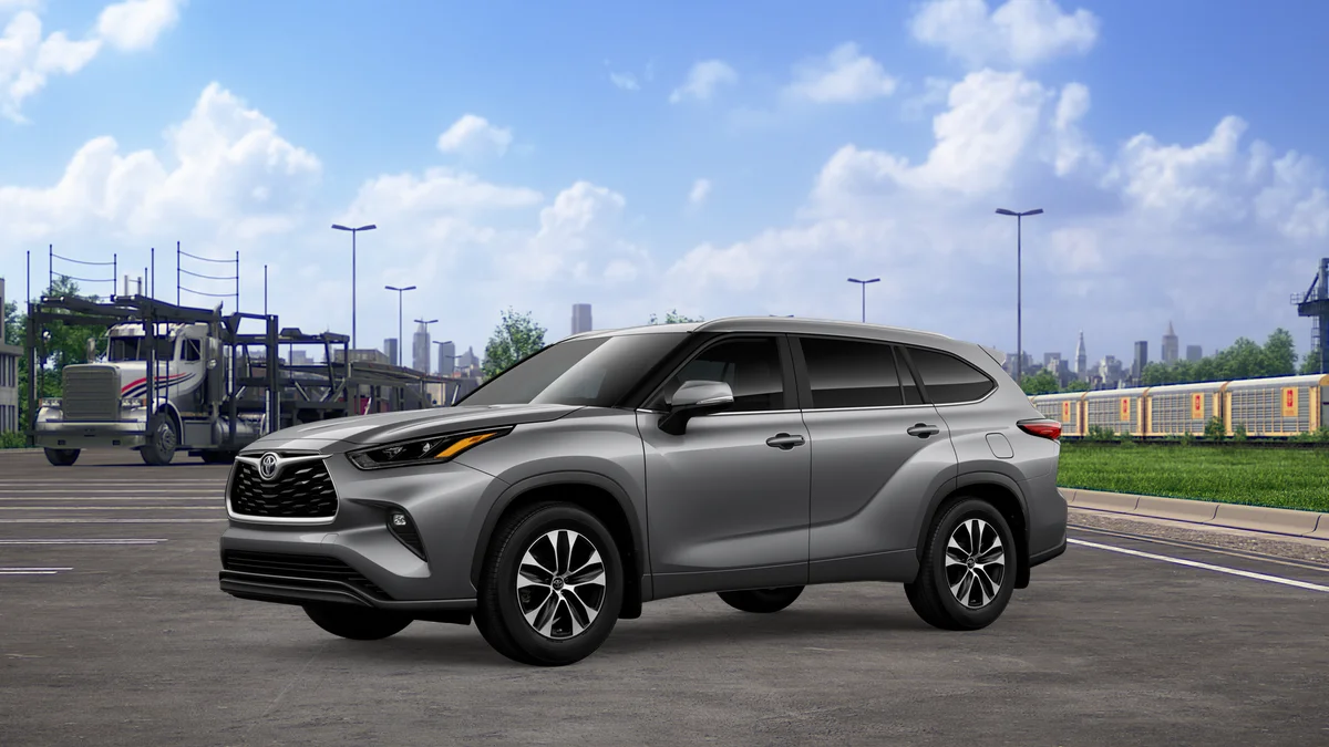 New 2026 Heavy Metal Toyota XLE image 2