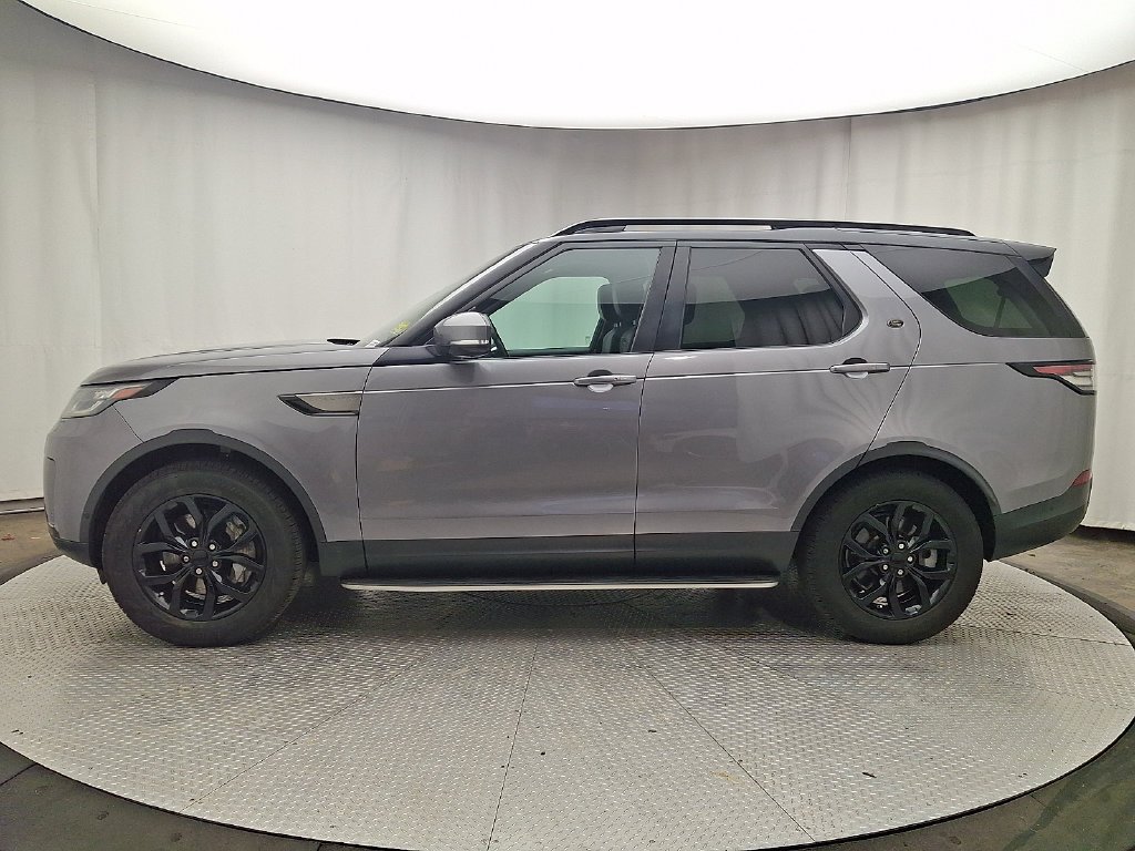 Used 2020  Land Rover SE image 7
