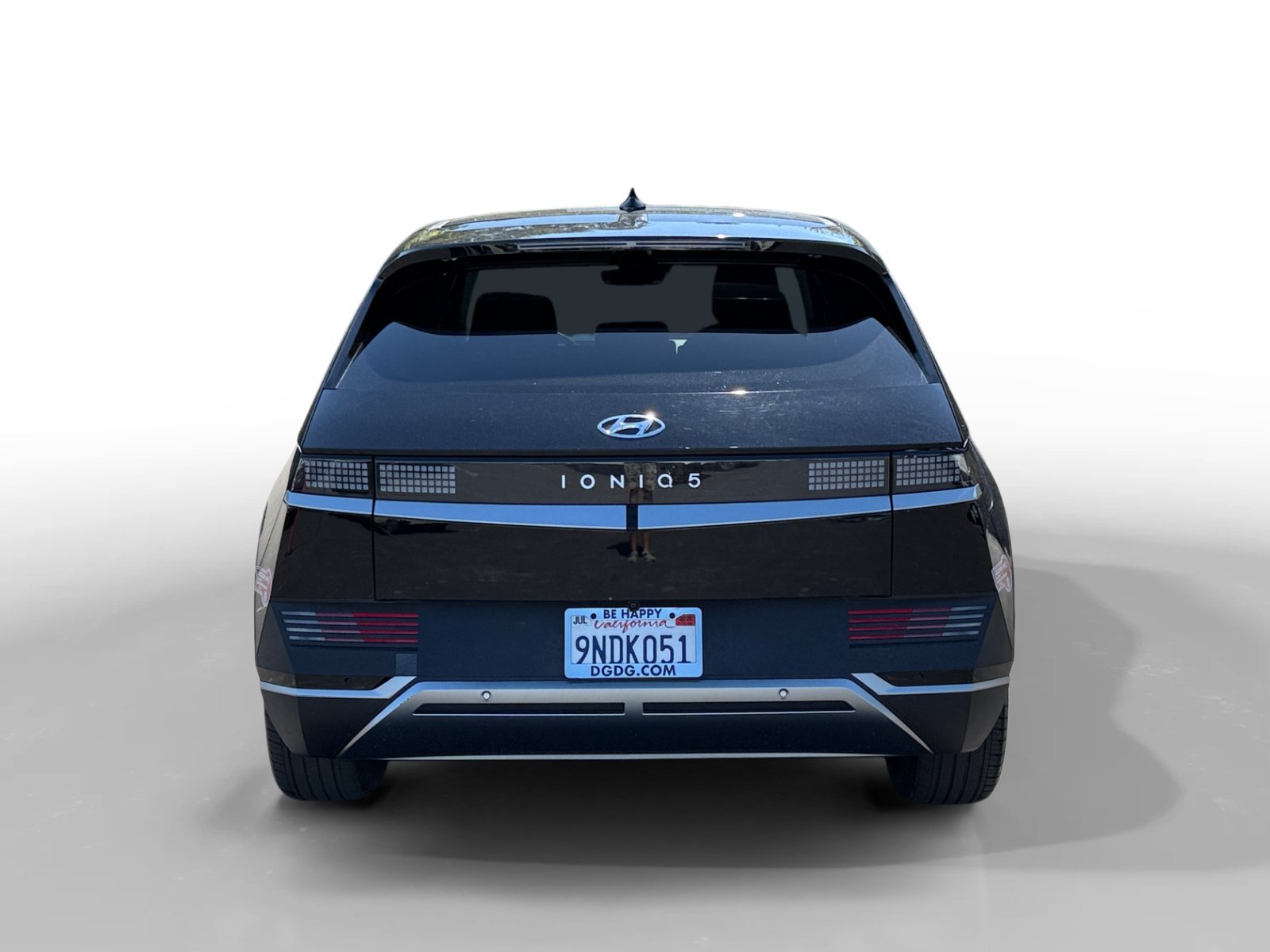 Used 2024 Abyss Black Hyundai SEL image 4