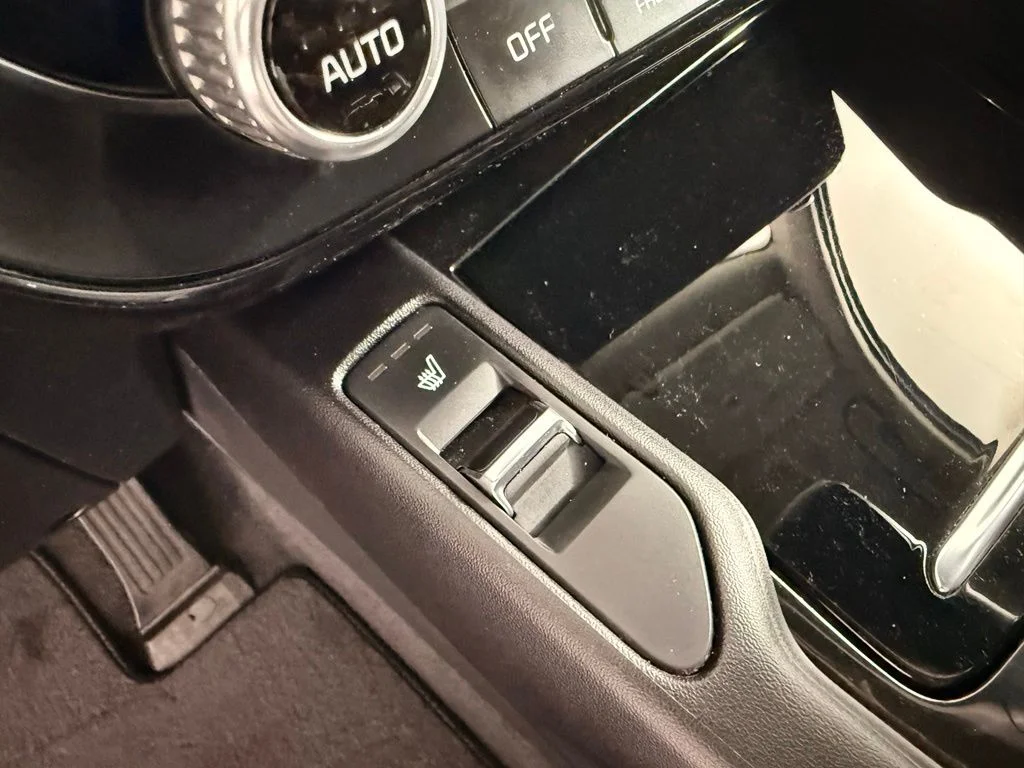 Certified Used 2025 Black Kia S image 28