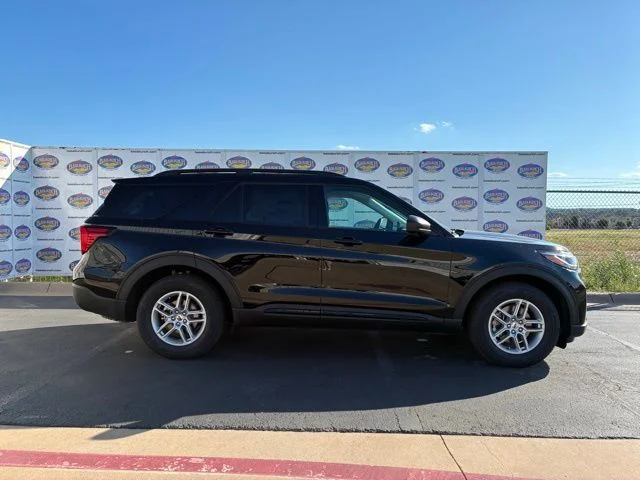 2026 Ford Explorer's photo