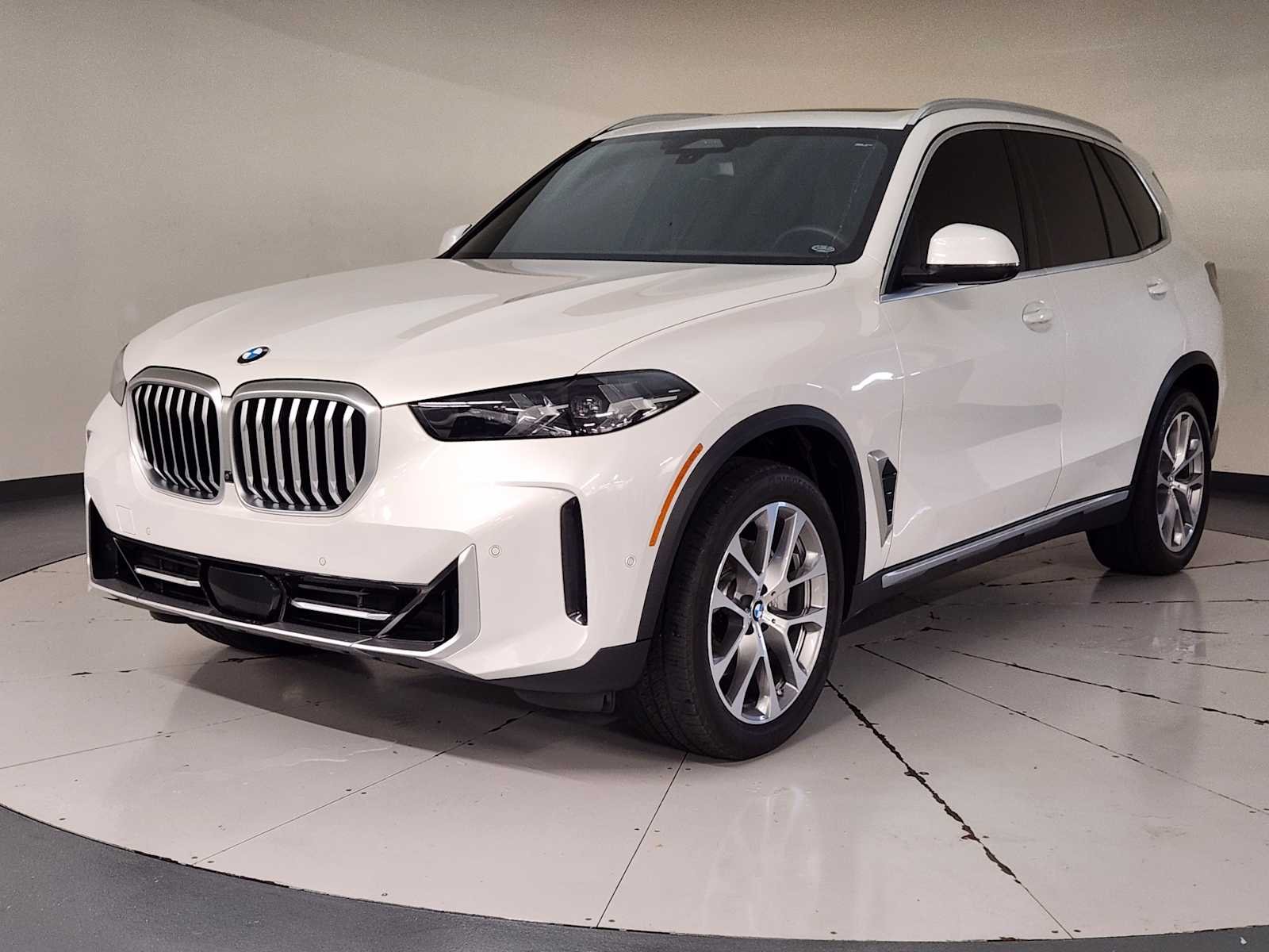 Pre-Owned 2024 BMW X5 xDrive40i xDrive40i