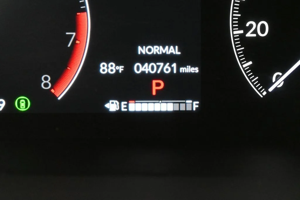 Used 2025 Gray Honda EX-L image 27