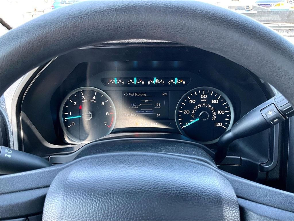 Used 2020 Silver Ford XLT image 25