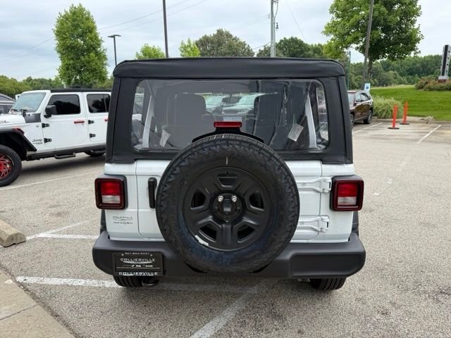 New 2026 Bright White Clear-Coat Exterior Paint Jeep Sport image 5