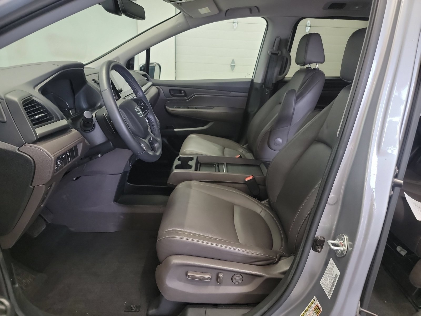 2024 Honda Odyssey EX-L - Photo 42