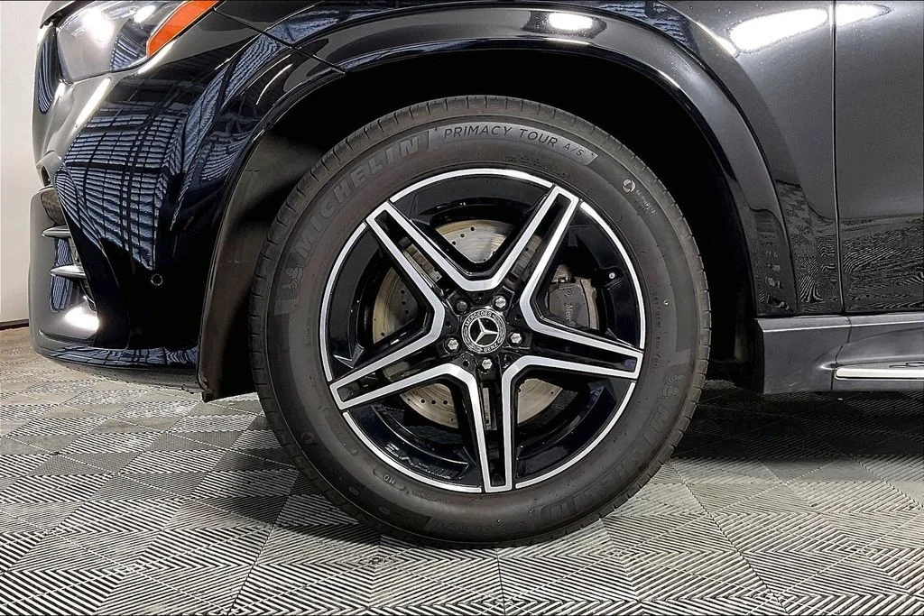 Used 2024 Black Mercedes-Benz GLE 350 image 8