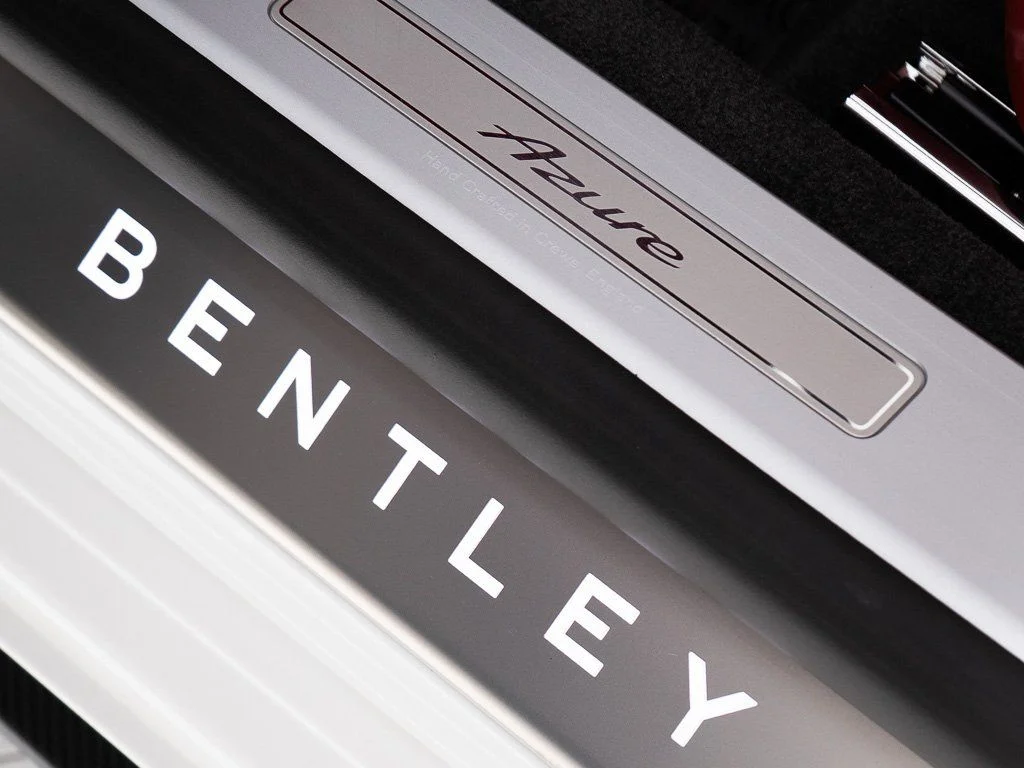 New 2026 Glacier White Bentley Azure image 13