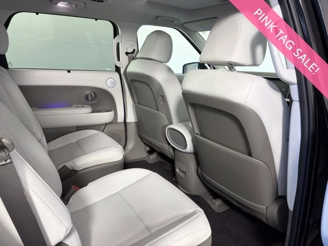 Used 2026 Black Hyundai SEL Premium image 56
