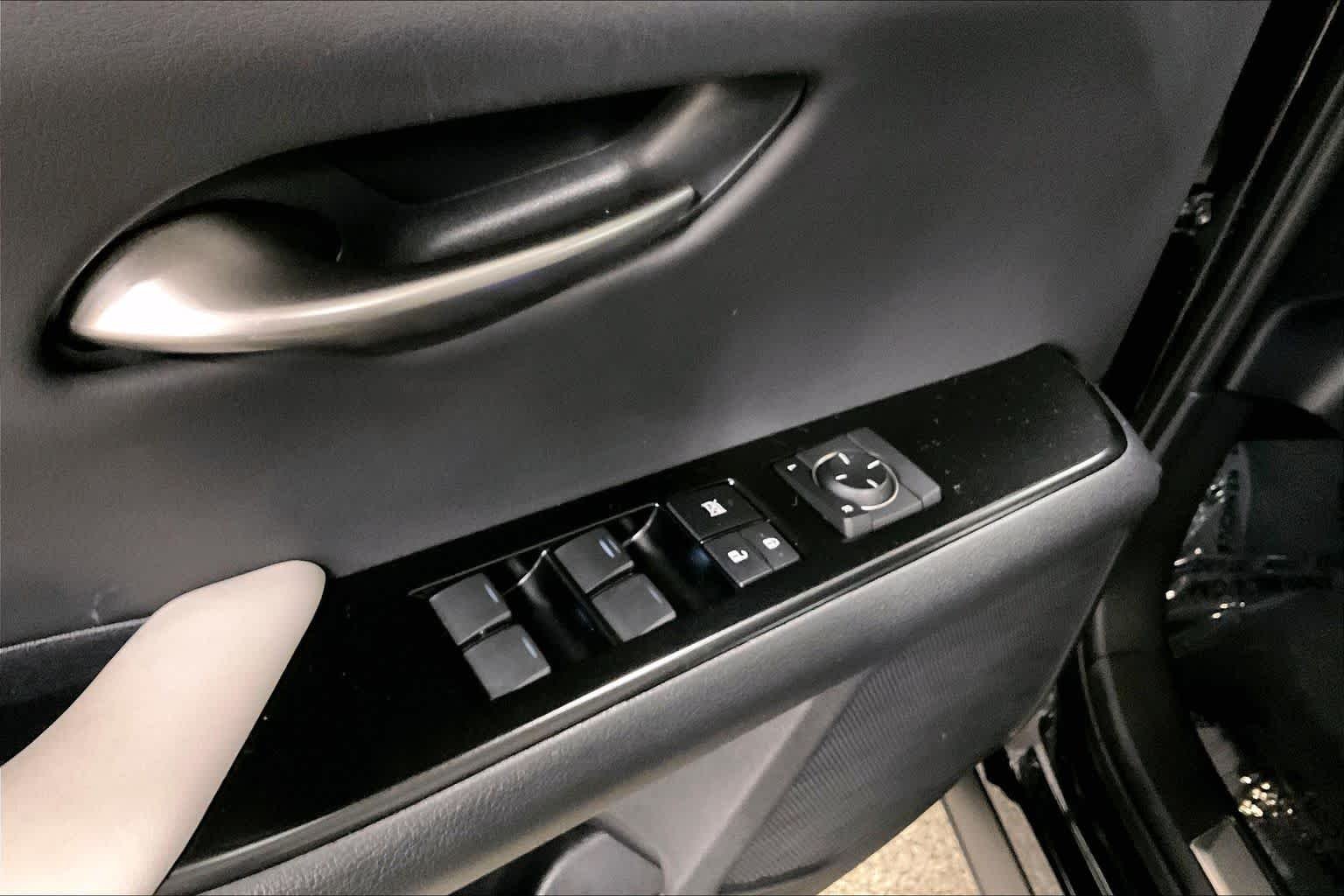 Used 2023 Caviar Lexus Premium image 36