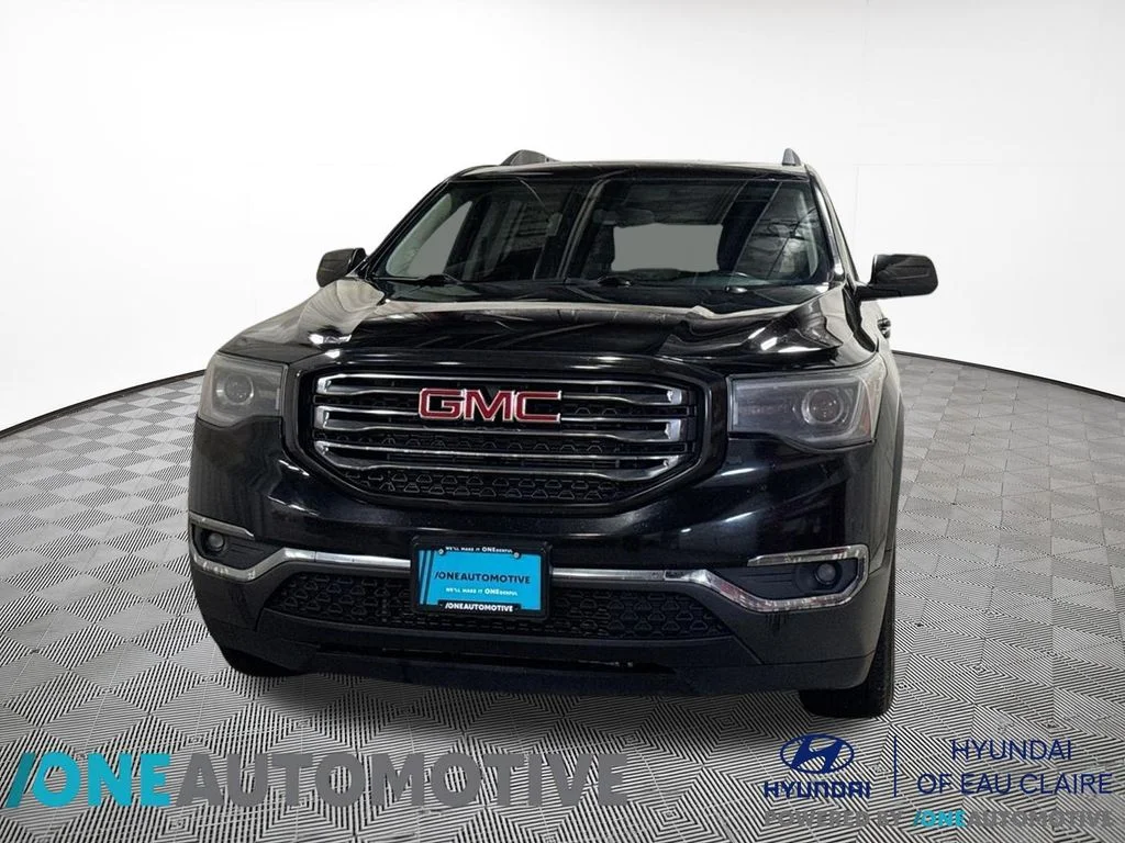 2017 GMC Acadia SLE-2 AWD's photo