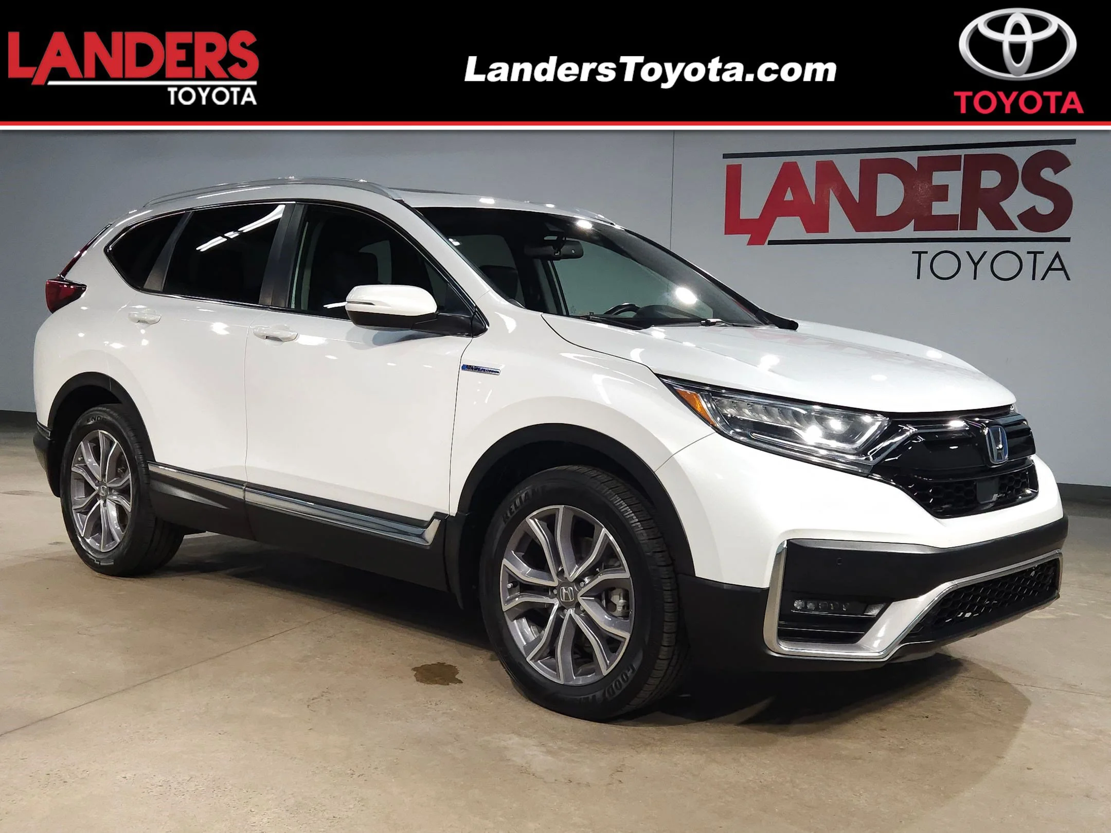 Used 2022 Platinum White Pearl Honda Touring image 1