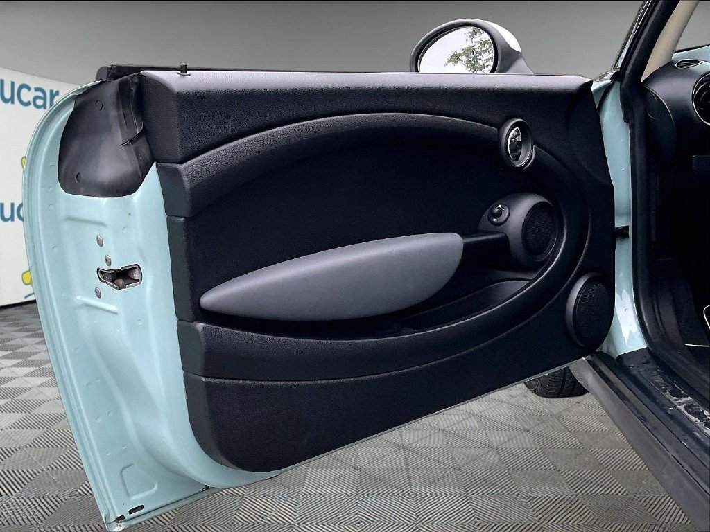 Used 2012 Blue MINI Base image 9