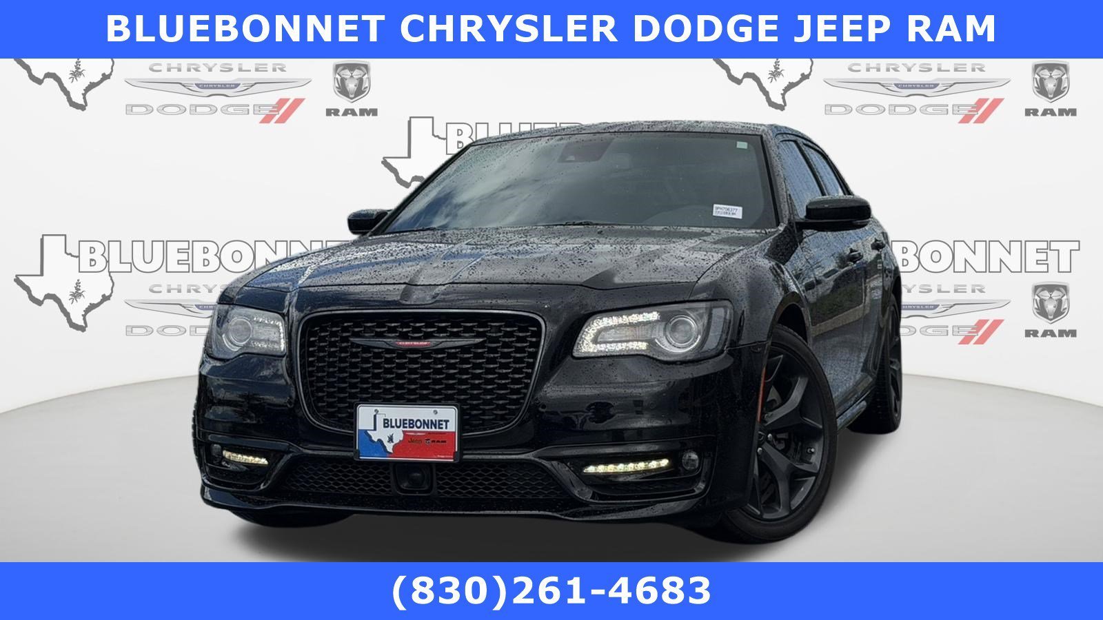 2023 Chrysler 300 S's photo