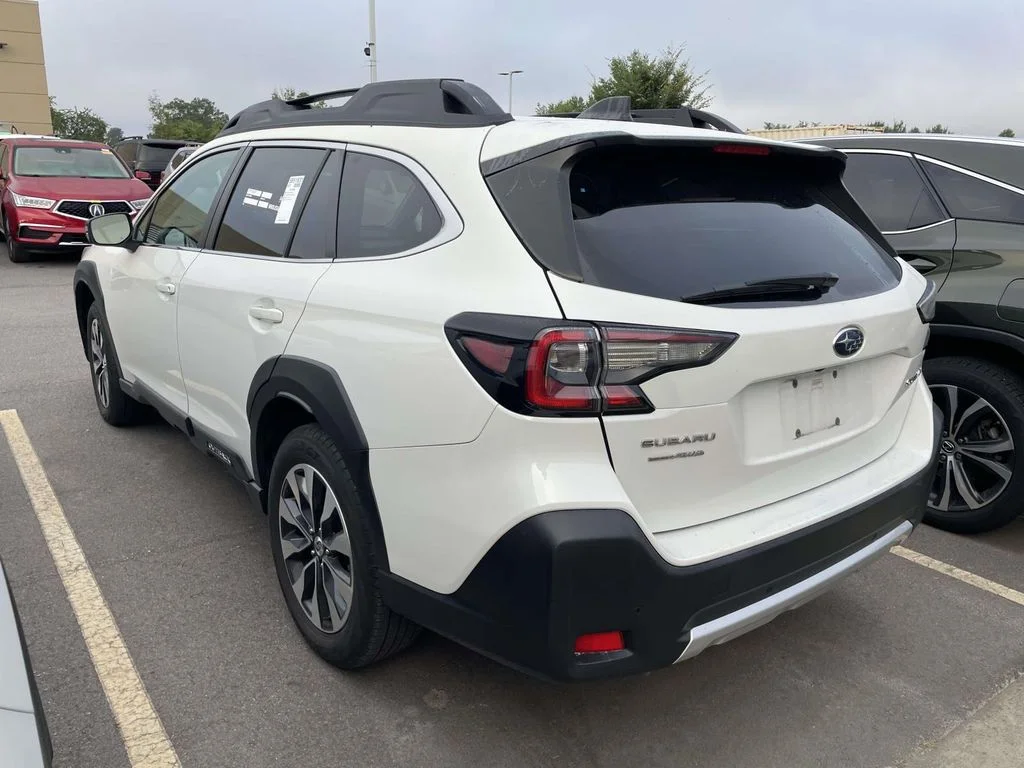 Used 2024 Crystal White Pearl Subaru Limited image 3