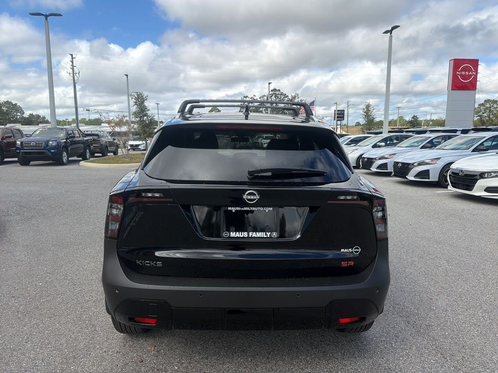 New 2026 Nissan Kicks SR 4D Sport Utility