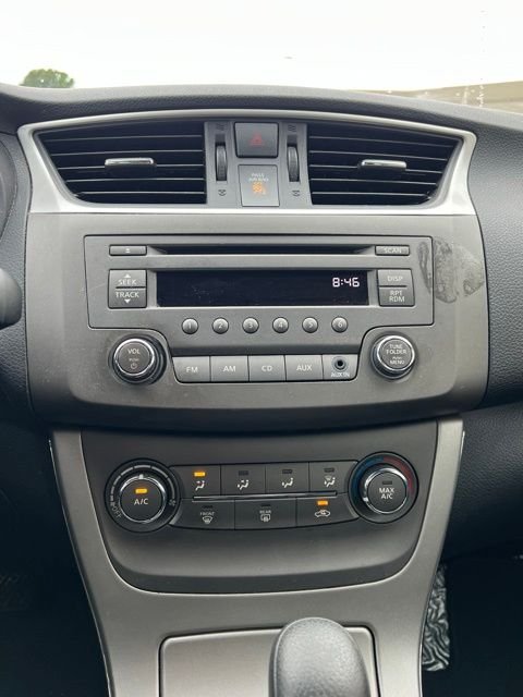 Used 2014 Gray Nissan SV image 7