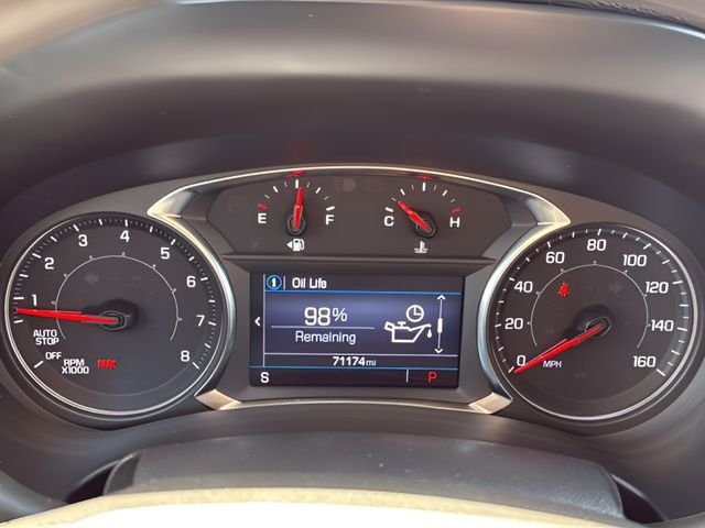Used 2023 Silver GMC SLE image 20