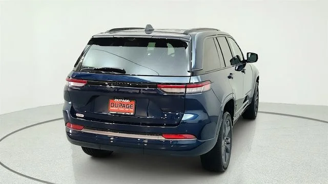 New 2026 Fathom Blue Pearl-Coat Exterior Paint Jeep Limited Reserve image 12