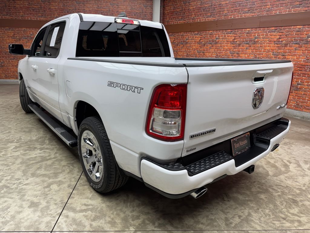 Certified Used 2022 White Ram Big Horn/Lone Star image 2
