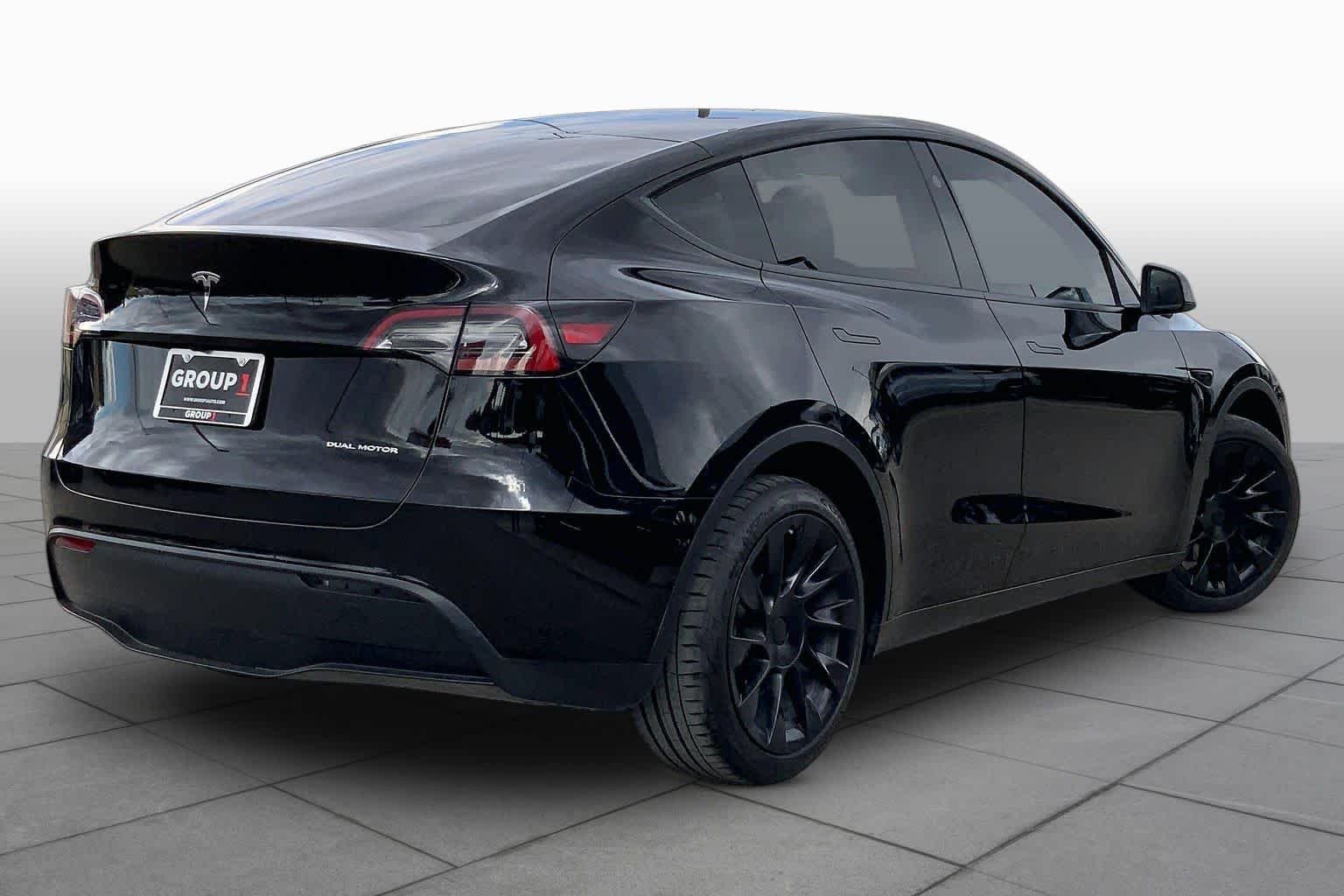 Used 2024 Stealth Grey Tesla Long Range image 11
