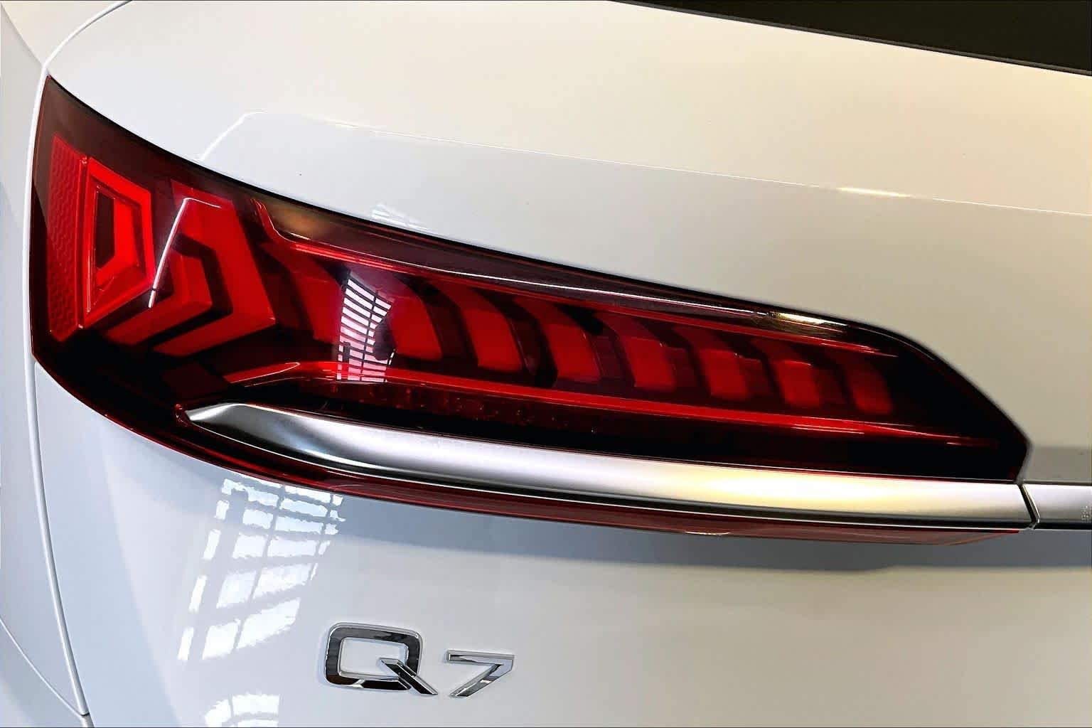 Used 2021 Carrara White Audi Prestige image 28