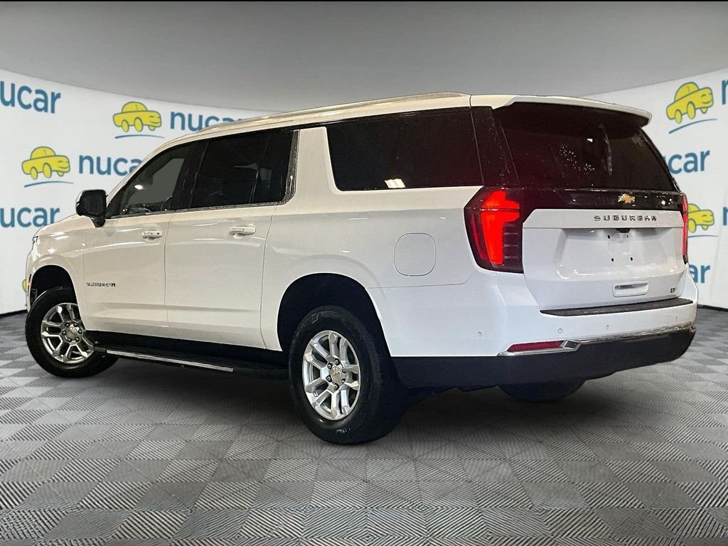 Used 2025 White Chevrolet LT image 4