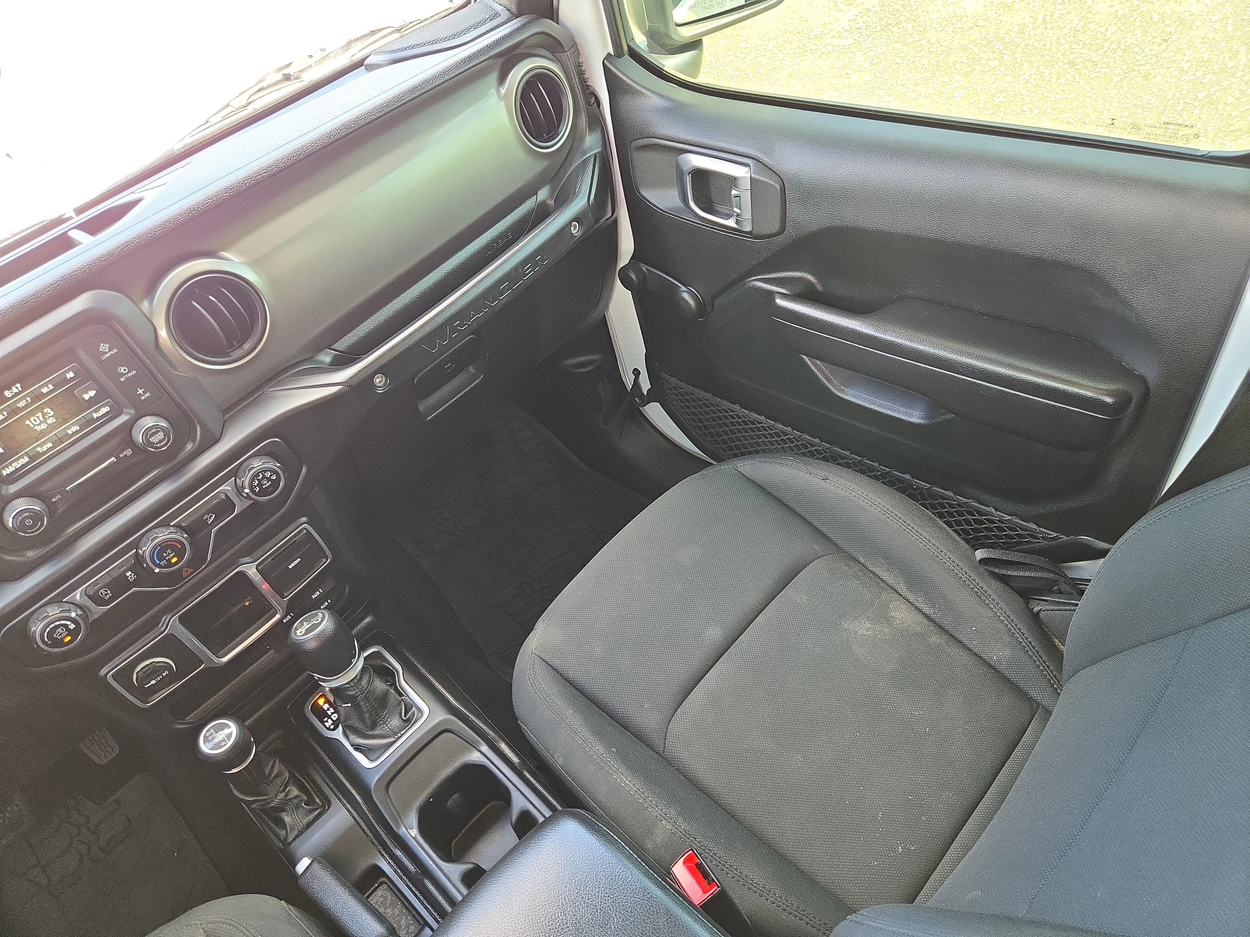 Used 2018 White Jeep Sport image 16