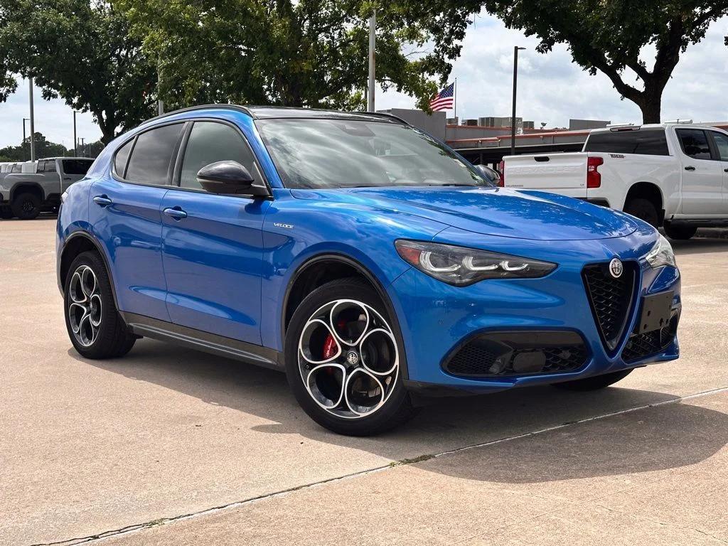 Used 2024 Blue Alfa Romeo Veloce image 1