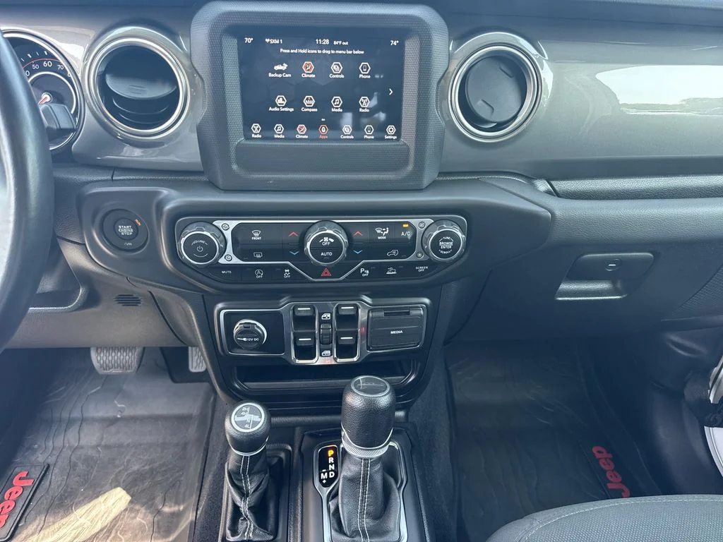 Used 2021 White Jeep Overland image 28